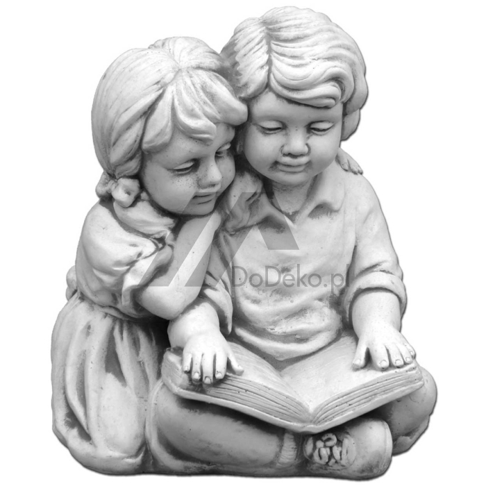 Sculpture d'enfants avec un livre - sculpture décorative en béton